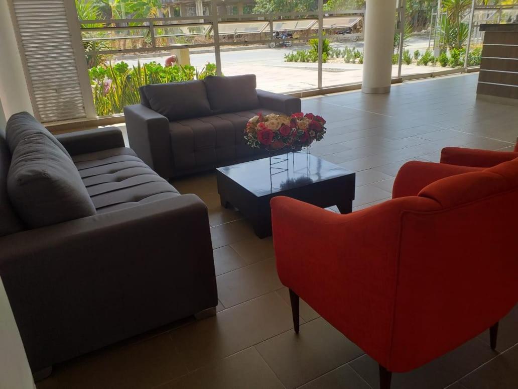 Apartment Con Piscina